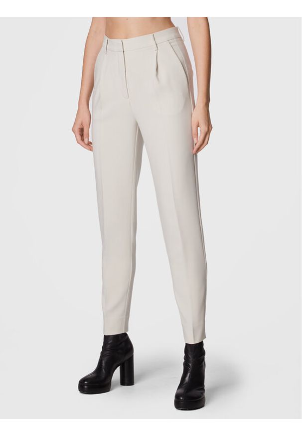 Bruuns Bazaar Spodnie materiałowe Cindysus BBW2595 Beżowy Slim Fit. Kolor: beżowy. Materiał: materiał, syntetyk