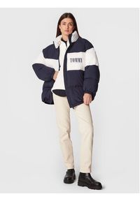 Tommy Jeans Kurtka puchowa Fashion DW0DW14306 Granatowy Oversize. Kolor: niebieski. Materiał: syntetyk #5