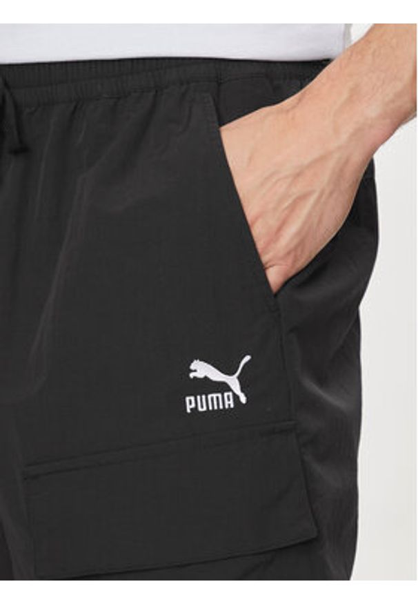 Puma Szorty sportowe Classics 624262 Czarny Relaxed Fit. Kolor: czarny. Materiał: syntetyk. Styl: sportowy