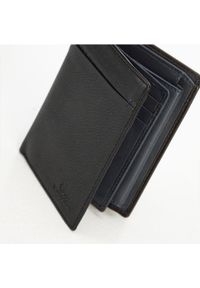 Wittchen - Męski portfel skórzany z rozcięciem. Kolor: niebieski, wielokolorowy, czarny. Materiał: skóra. Wzór: kolorowy #3