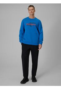 4f - 4F Bluza dresowa regular bez kaptura męska - niebieska XL. Okazja: na co dzień. Typ kołnierza: bez kaptura. Kolor: niebieski. Materiał: dresówka. Styl: casual #2