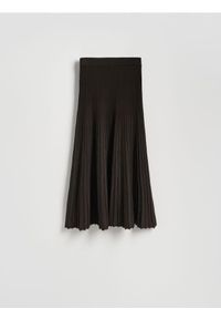 Reserved - Spódnica z prążkowanej dzianiny - brązowy. Kolor: brązowy. Materiał: dzianina, prążkowany #1