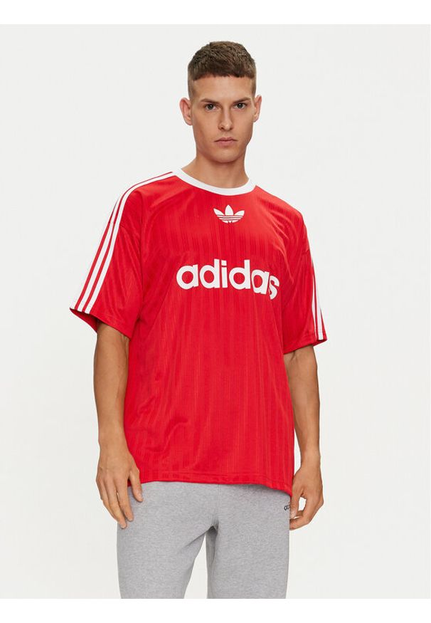 Adidas - adidas T-Shirt adicolor IM9458 Czerwony Loose Fit. Kolor: czerwony. Materiał: syntetyk