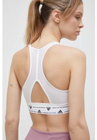 adidas Performance biustonosz sportowy Powerreact kolor biały. Kolor: biały. Materiał: skóra, dzianina, materiał. Rodzaj stanika: wyciągane miseczki. Wzór: ze splotem. Sport: fitness, taniec #5