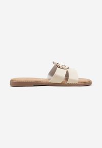 Born2be - Beżowe Klapki z Ozdobną Klamrą Addnelia. Okazja: na co dzień, na spacer. Kolor: beżowy. Sezon: lato. Styl: elegancki, casual #5