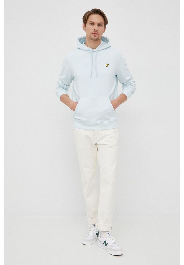Lyle & Scott bluza bawełniana męska kolor turkusowy z kapturem gładka. Typ kołnierza: kaptur. Kolor: turkusowy. Materiał: bawełna. Wzór: gładki