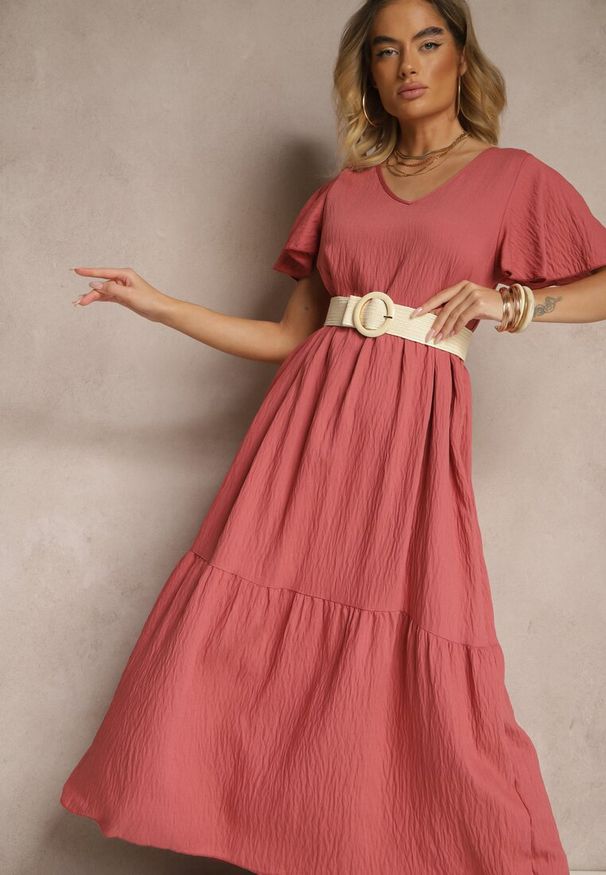 Renee - Ciemnoróżowa Rozkloszowana Sukienka z Wiskozy z Dekoltem w Serek Natasella. Okazja: do pracy, na co dzień, na spotkanie biznesowe. Typ kołnierza: dekolt w serek. Kolor: różowy. Materiał: wiskoza. Długość rękawa: krótki rękaw. Styl: casual, elegancki, biznesowy