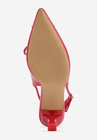 Renee - Czerwone Szpilki Slingback VICES Zdobione Gorsetowym Wiązaniem z Kokardą Azimuna. Okazja: na co dzień. Kolor: czerwony. Materiał: jeans, koronka. Wzór: aplikacja. Obcas: na szpilce. Styl: casual, elegancki #9