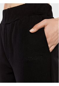 Trussardi Jeans - Trussardi Spodnie dresowe 56P00367 Czarny Regular Fit. Kolor: czarny. Materiał: bawełna #4