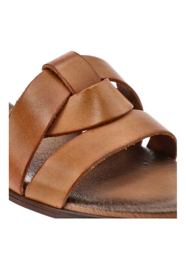 Brązowe Sandały Armodo Modne Obuwie Damskie. Kolor: brązowy. Styl: retro, elegancki, młodzieżowy