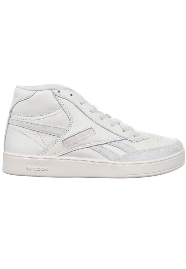 Buty do chodzenia damskie Reebok Club C Form Hi. Kolor: biały. Materiał: materiał, skóra, syntetyk. Szerokość cholewki: normalna. Model: Reebok Club. Sport: turystyka piesza