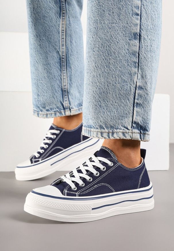 Born2be - Granatowe Klasyczne Trampki na Grubej Podeszwie Natileva. Okazja: na co dzień. Kolor: niebieski. Materiał: jeans. Szerokość cholewki: normalna. Styl: klasyczny