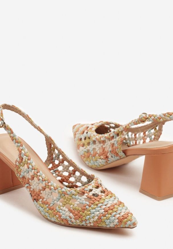 Born2be - Pomarańczowe Sandały Czółenka z Odkrytą Piętą i Szpiczastym Noskiem na Słupku Minesaja. Okazja: na co dzień. Nosek buta: szpiczasty. Zapięcie: pasek. Kolor: pomarańczowy. Obcas: na słupku. Styl: casual, klasyczny