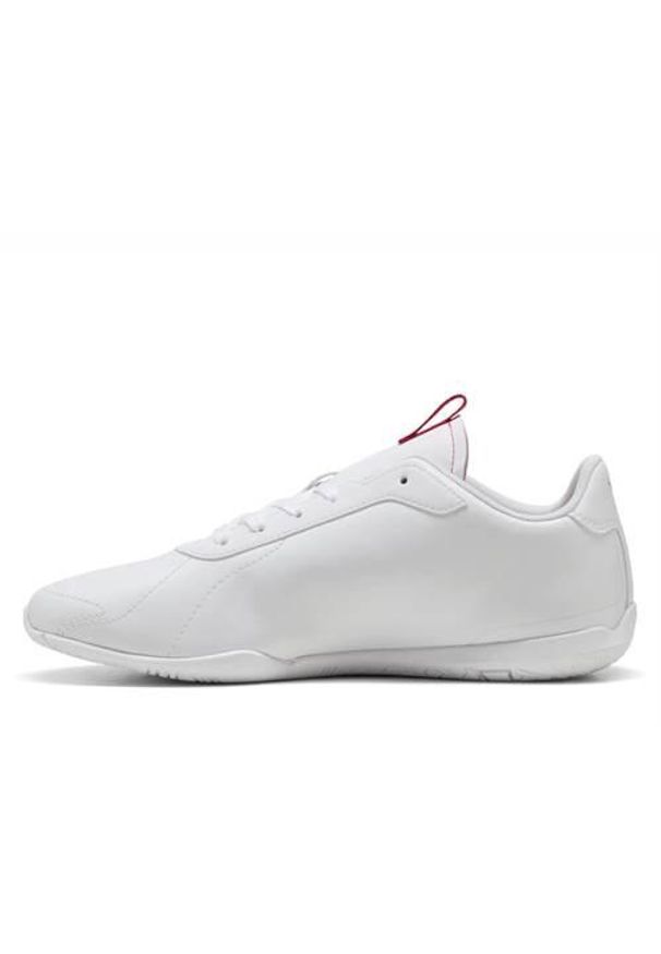 Buty do chodzenia męskie Puma Ferrari Neo Cat 3.0. Kolor: biały. Materiał: materiał, syntetyk. Szerokość cholewki: normalna. Sport: turystyka piesza