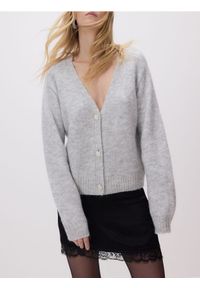 Reserved - Kardigan z dekoracyjnymi guzikami - jasnoszary. Kolor: szary. Materiał: dzianina, wełna