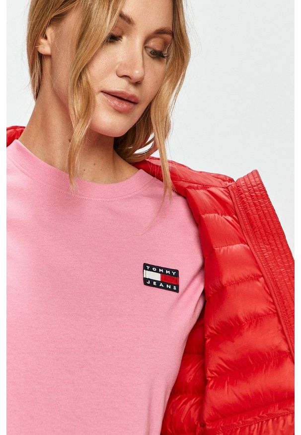 TOMMY HILFIGER - Tommy Hilfiger - Kurtka puchowa. Okazja: na co dzień. Typ kołnierza: kaptur. Kolor: czerwony. Materiał: puch. Styl: casual