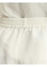 BOSS Szorty materiałowe C_Tallan 50559251 Kremowy Relaxed Fit. Kolor: kremowy. Materiał: wiskoza #2