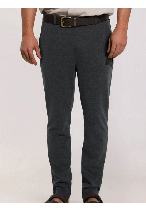 Sinsay - Spodnie slim fit - czarny. Kolor: czarny