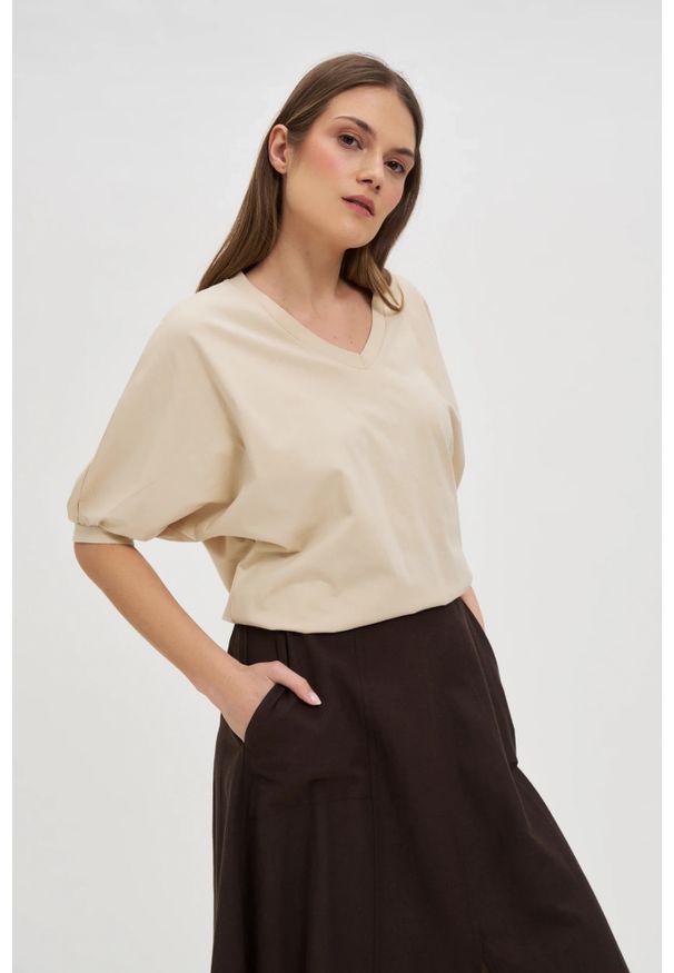 MOODO - Bawełniana bluzka oversize beżowa. Kolor: beżowy. Materiał: bawełna