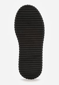 Born2be - Czarne Sneakersy Vices na Grubej Podeszwie z Metaliczną Ozdobą i Sznurowaniem Niliri. Nosek buta: okrągły. Zapięcie: sznurówki. Kolor: czarny. Materiał: jeans. Wzór: aplikacja #9