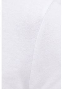 Samsoe & Samsoe - Samsoe Samsoe Longsleeve bawełniany kolor biały gładki. Okazja: na co dzień. Kolor: biały. Materiał: bawełna. Długość rękawa: długi rękaw. Wzór: gładki. Styl: casual #5