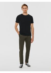 Pako Lorente - PAKO LORENTE – Czarny gładki T-shirt Basic. Kolor: czarny, biały, niebieski. Materiał: elastan, bawełna. Długość rękawa: krótki rękaw. Długość: krótkie. Wzór: gładki. Styl: klasyczny