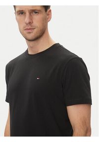TOMMY HILFIGER - Tommy Hilfiger T-Shirt UM0UM03362 Czarny Regular Fit. Kolor: czarny. Materiał: bawełna #5