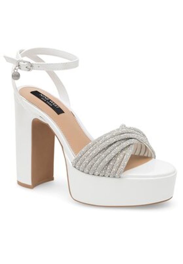 Nine West Sandały WFA2736-1 Biały. Kolor: biały. Materiał: syntetyk