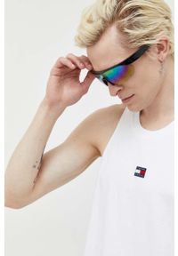 Tommy Jeans t-shirt bawełniany kolor biały. Kolor: biały. Materiał: bawełna. Wzór: aplikacja. Styl: klasyczny #3