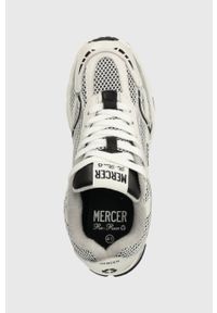 Mercer Amsterdam sneakersy The Re-Run kolor srebrny ME233002. Nosek buta: okrągły. Kolor: srebrny. Materiał: materiał, guma. Sport: bieganie #2