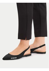 Love Moschino - LOVE MOSCHINO Baleriny JA11021G1NIM000036 Czarny. Kolor: czarny. Materiał: materiał #6