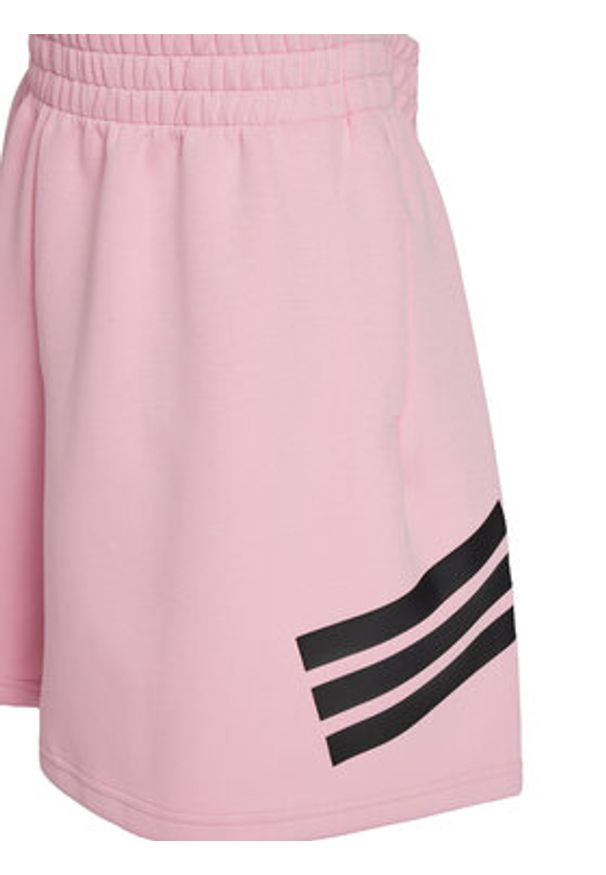 Adidas - adidas Szorty sportowe Future Icons 3-Stripes JC5444 Różowy Loose Fit. Kolor: różowy. Materiał: bawełna