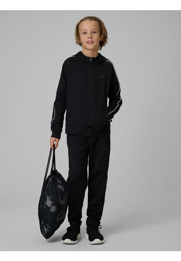 4f - 4F Spodnie sportowe szybkoschnące chłopięce - czarne 122/128 (6-8 lat). Kolor: czarny. Sezon: lato. Sport: fitness