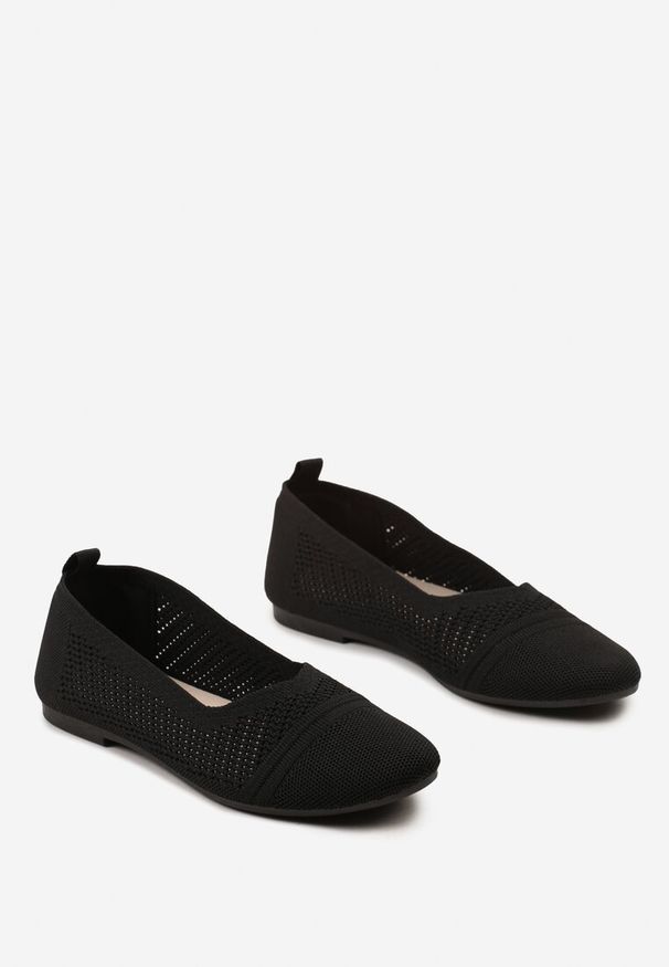 Renee - Czarne Płaskie Balerinki z Siateczkowego Materiału Nelibra. Okazja: na co dzień, na spotkanie biznesowe. Kolor: czarny. Materiał: materiał. Styl: elegancki, biznesowy, casual