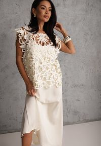 Renee - Jasnobeżowa Bawełniano-Wiskozowa Sukienka Slip Dress z Ozdobną Narzutką Sagossia. Okazja: na co dzień. Kolor: beżowy. Materiał: wiskoza, bawełna. Długość rękawa: na ramiączkach. Wzór: aplikacja. Styl: casual #3