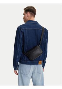 Calvin Klein Saszetka Ck Must Camera Bag K50K512885 Czarny. Kolor: czarny. Materiał: skóra #4