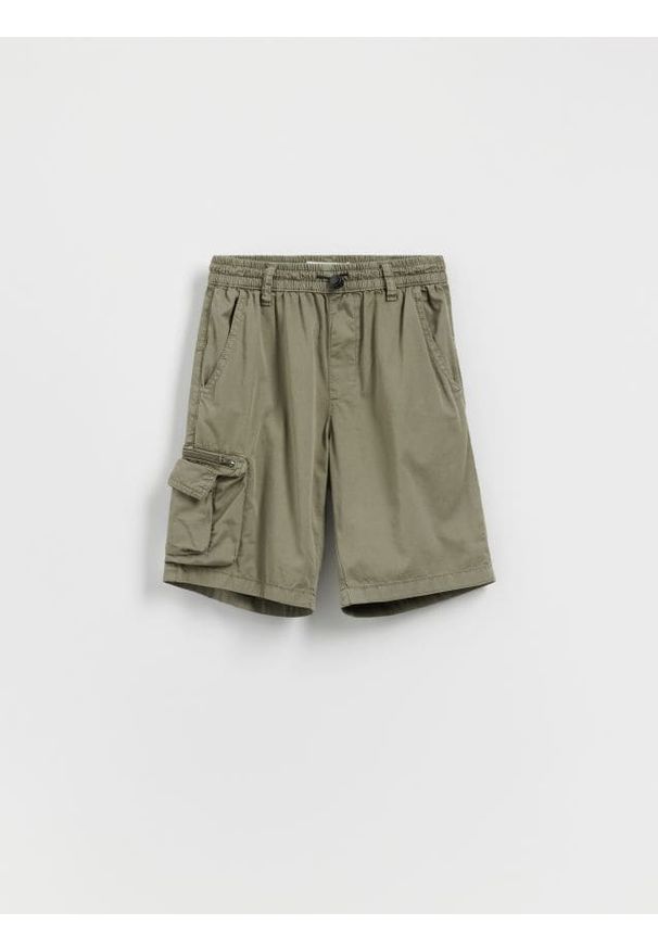 Reserved - Bawełniane szorty - ciemnozielony. Kolor: zielony. Materiał: bawełna