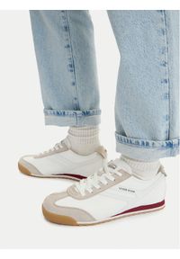 Guess Jeans Sneakersy CWBEO-GJ202505165 Biały. Kolor: biały. Materiał: materiał #1