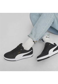 Puma - Sneakersy Caven 2.0 PUMA Black White Gold. Kolor: czarny, biały, wielokolorowy, żółty. Sezon: lato. Sport: turystyka piesza