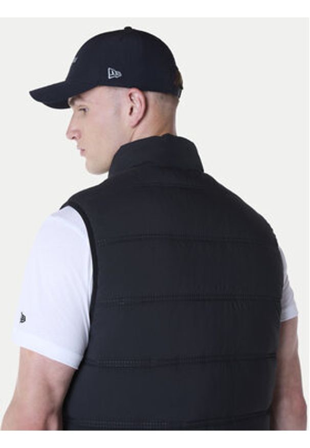 New Era Kamizelka 60596271 Czarny Regular Fit. Kolor: czarny. Materiał: syntetyk