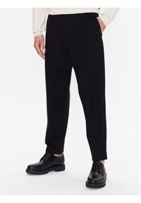 Sisley Spodnie materiałowe 4N5SSF022 Czarny Tapered Fit. Kolor: czarny. Materiał: wiskoza, syntetyk