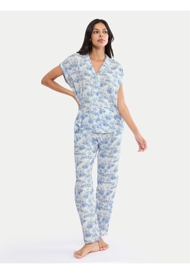 Triumph Piżama Boyfriend 10222611 Niebieski Relaxed Fit. Kolor: niebieski. Materiał: wiskoza