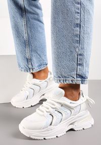 Renee - Białe Sneakersy na Masywnej Podeszwie Odobione Brokatem Thirlas. Kolor: biały #3