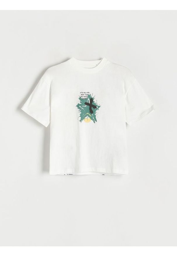 Reserved - T-shirt oversize - złamana biel. Materiał: dzianina, bawełna