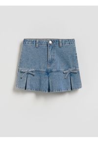 Reserved - Jeansowe szorty imitujące spódnicę - niebieski. Kolor: niebieski. Materiał: jeans #1