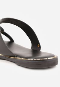 Born2be - Czarne Klapki Japonki z Paskiem na Palec i Metaliczną Ozdobą Qhesith. Okazja: na co dzień. Kolor: czarny. Materiał: jeans, len. Wzór: aplikacja. Sezon: lato. Styl: casual, elegancki #3