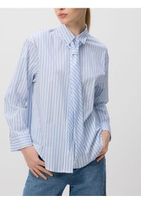 Reserved - Koszula z ozdobnym wiązaniem - jasnoniebieski. Kolor: niebieski. Materiał: bawełna, tkanina #1