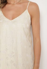 Born2be - Beżowa Sukienka z Wiskozą o Trapezowym Kroju na Ramiączkach Silarelle. Okazja: na co dzień. Typ kołnierza: dekolt w kształcie V. Kolor: beżowy. Materiał: wiskoza. Długość rękawa: na ramiączkach. Typ sukienki: trapezowe. Styl: casual, elegancki #5