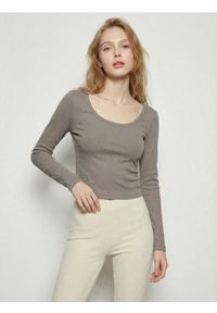 Sinsay - Bawełniana bluzka z długim rękawem - brązowy. Kolor: brązowy. Materiał: bawełna. Długość rękawa: długi rękaw. Długość: długie