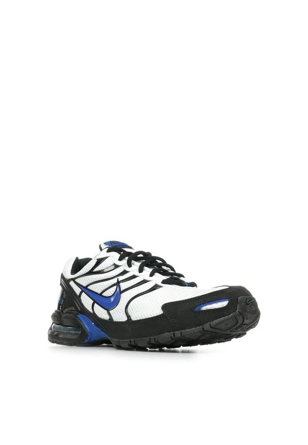 Buty do chodzenia męskie Nike Air Max Torch 4. Zapięcie: sznurówki. Kolor: biały. Materiał: tkanina, guma, materiał, syntetyk. Szerokość cholewki: normalna. Model: Nike Air Max. Sport: turystyka piesza